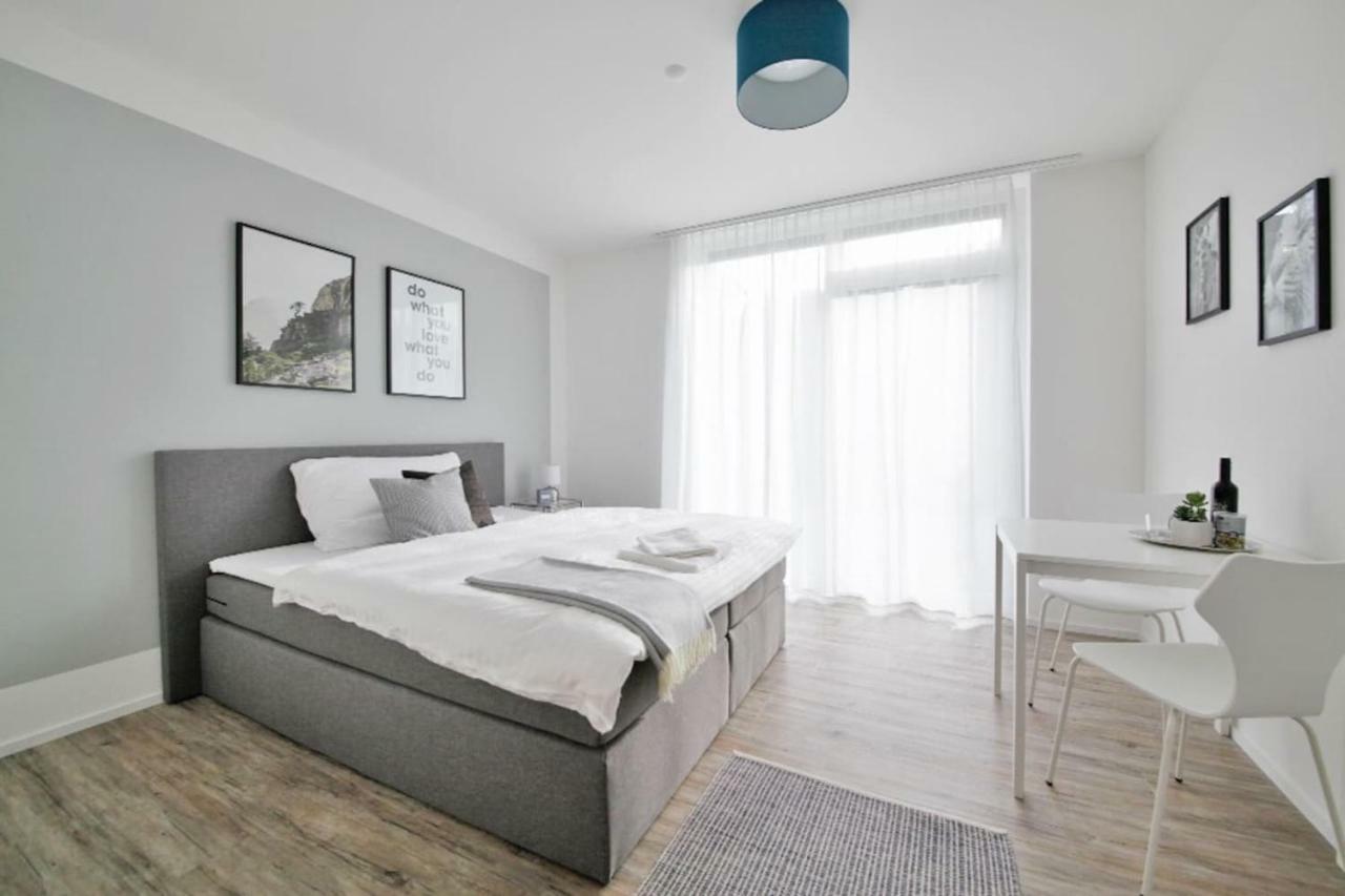 Varias Lifestyle Apartments Elsau ภายนอก รูปภาพ