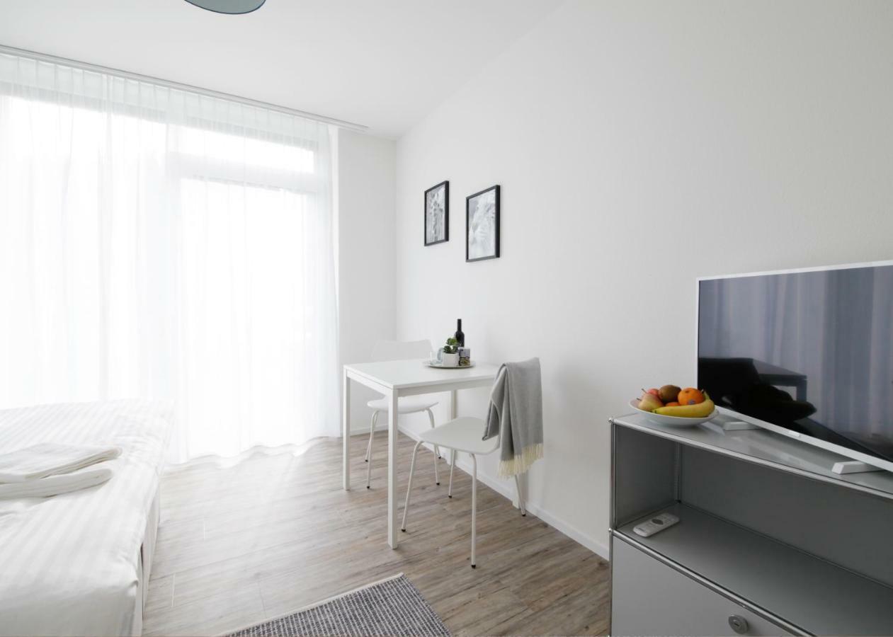 Varias Lifestyle Apartments Elsau ภายนอก รูปภาพ